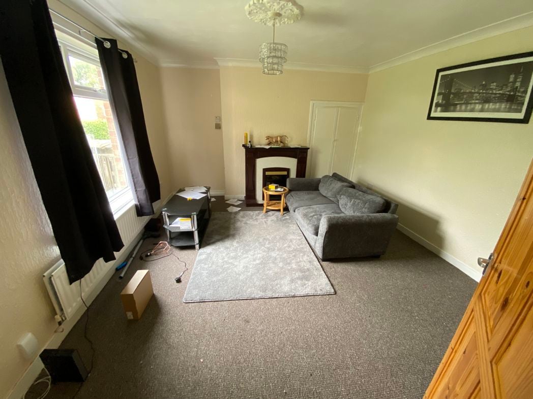 Property image 2 of 8