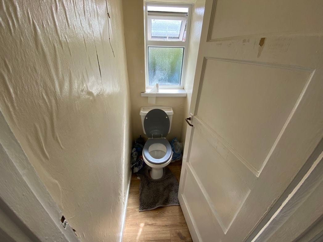 Property image 5 of 8