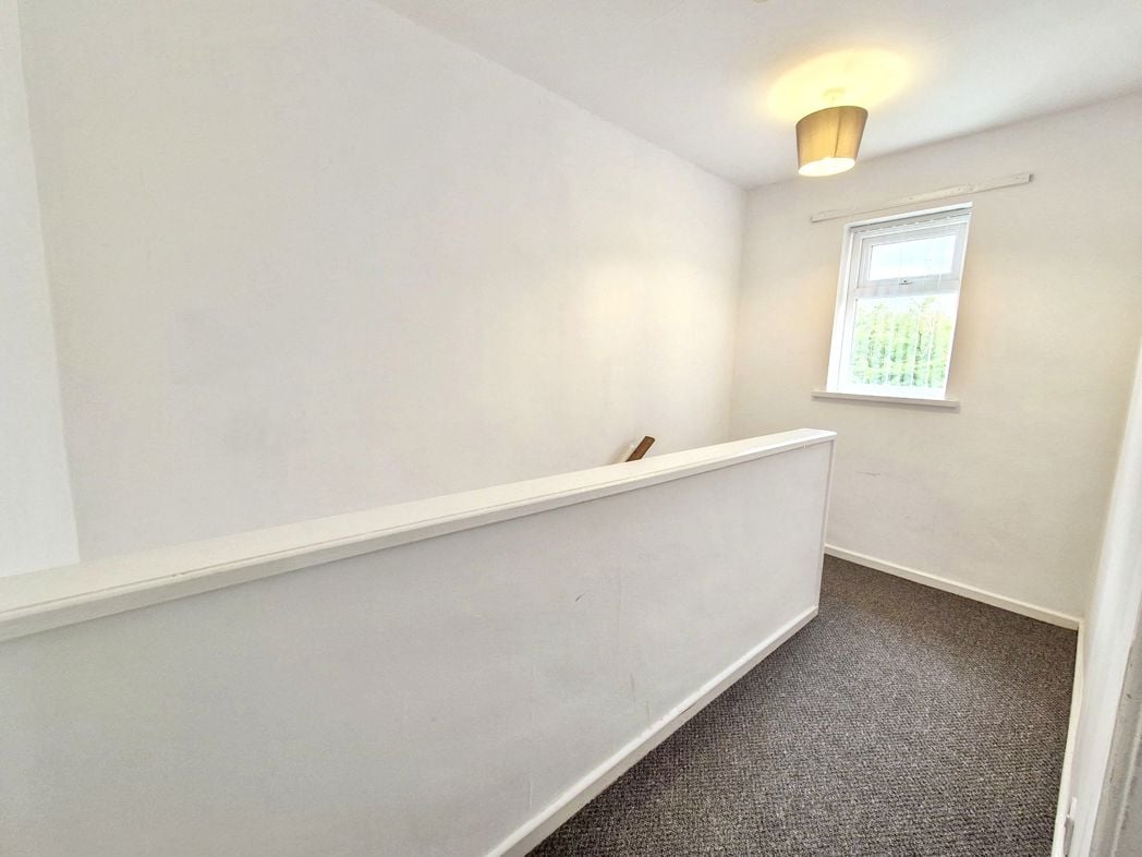 Property image 5 of 14
