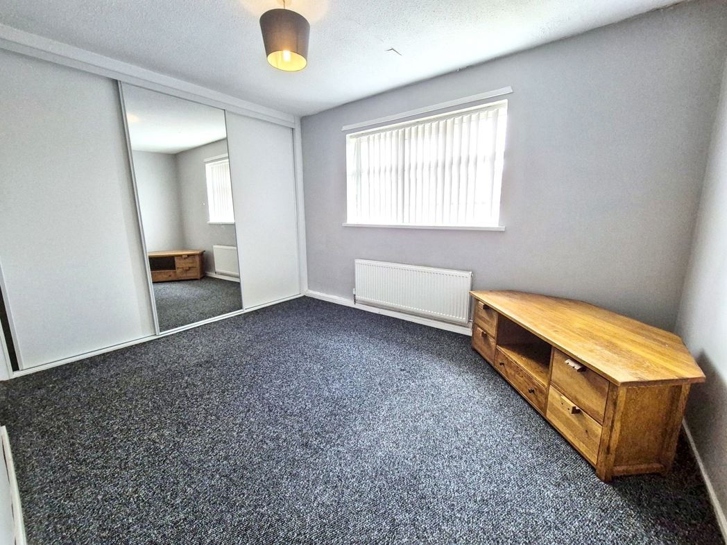 Property image 7 of 14