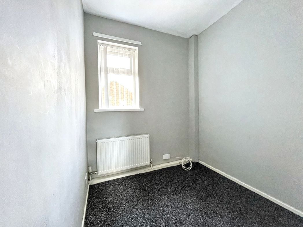 Property image 10 of 14