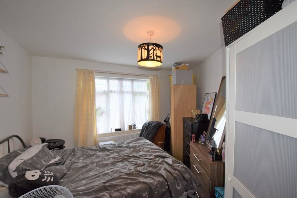 Property image 5 of 7