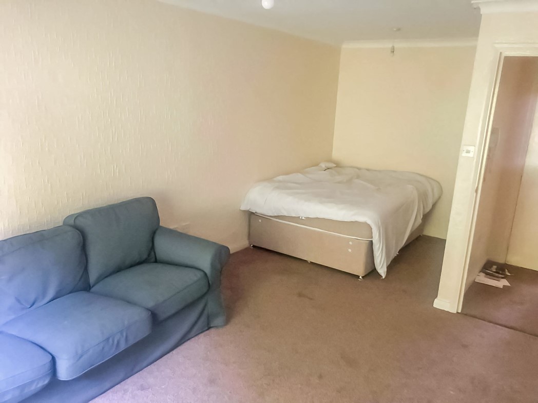 Property image 3 of 5