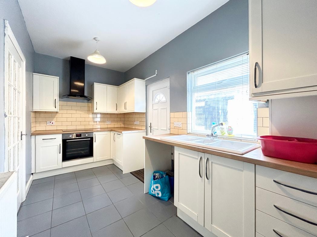 Property image 4 of 14