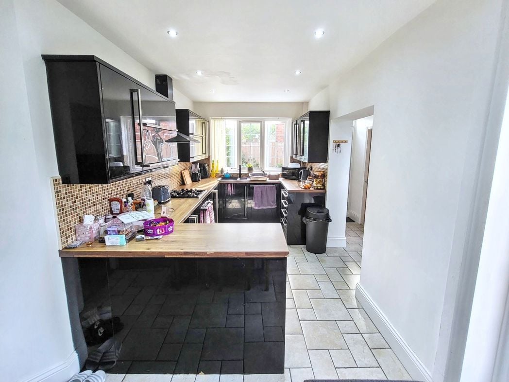 Property image 7 of 21