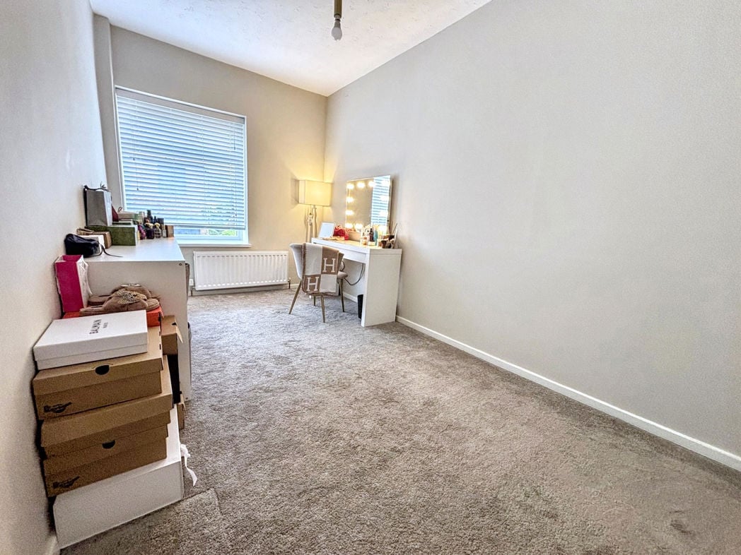 Property image 7 of 11