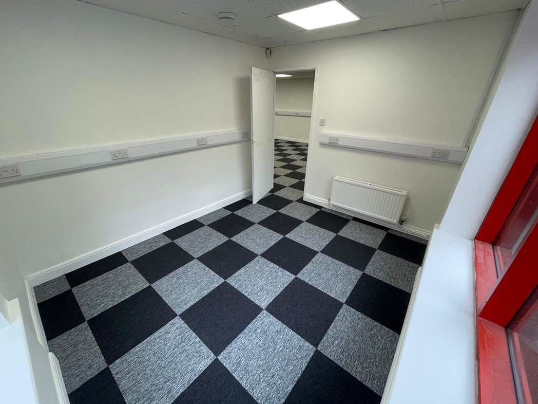 Property image 3 of 16