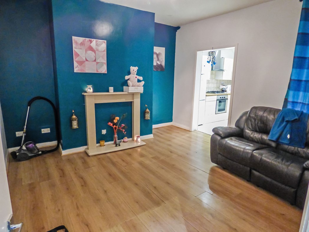 Property image 7 of 11