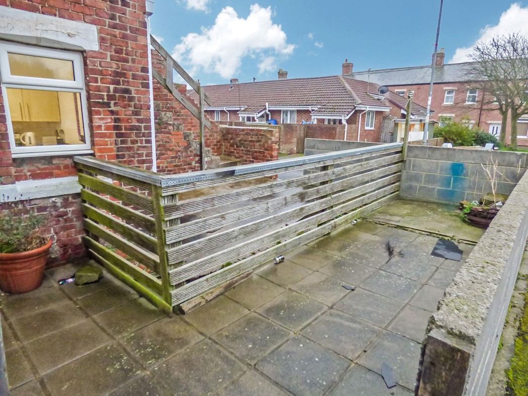 Property image 11 of 11