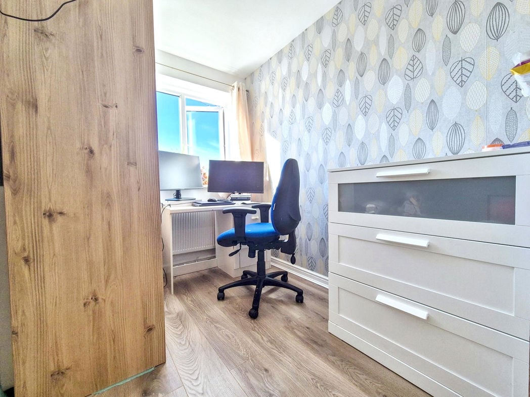 Property image 19 of 23