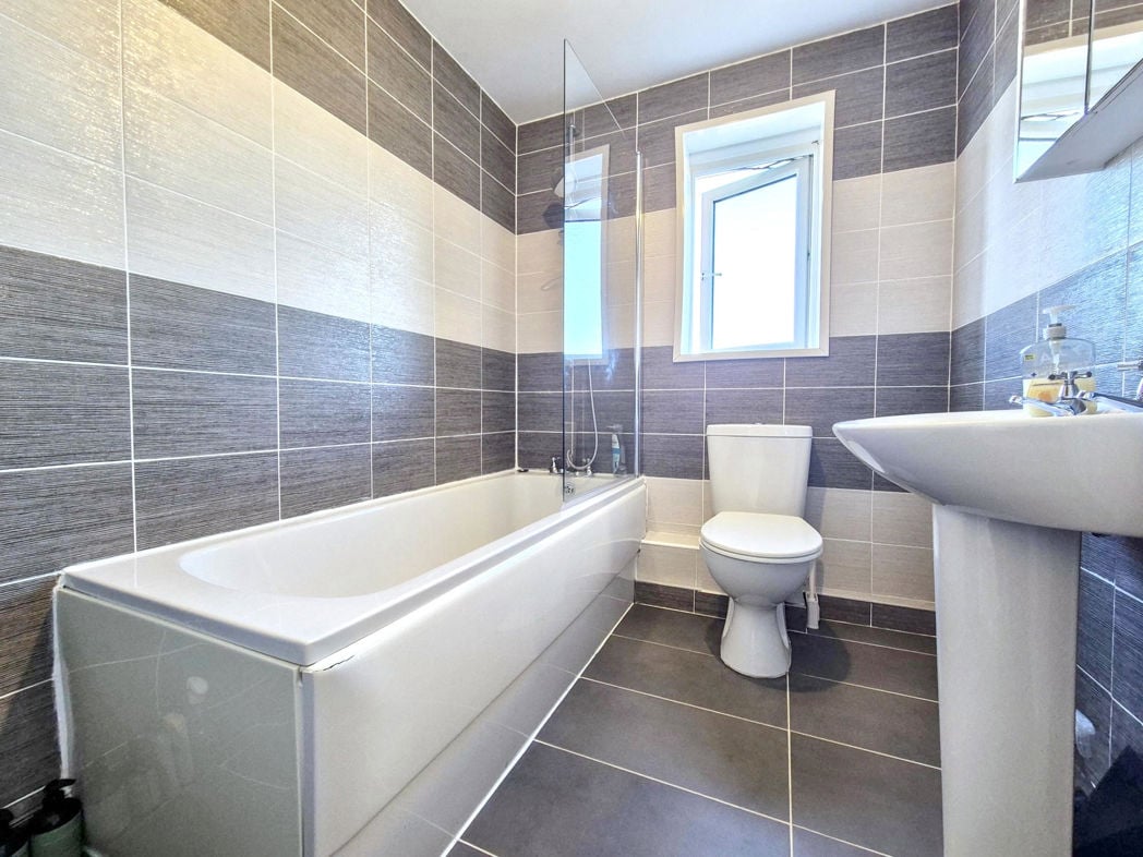 Property image 20 of 23