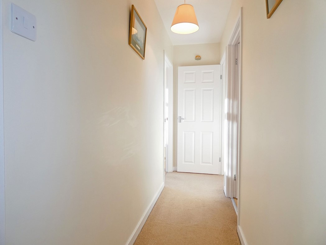 Property image 13 of 38
