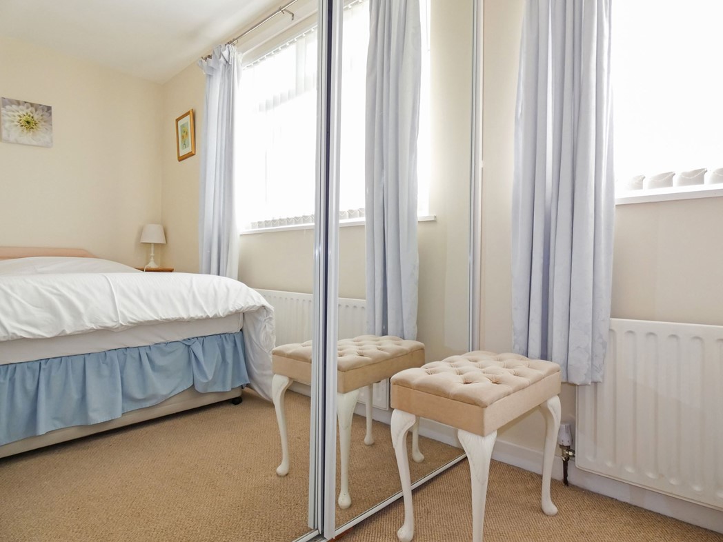 Property image 15 of 38