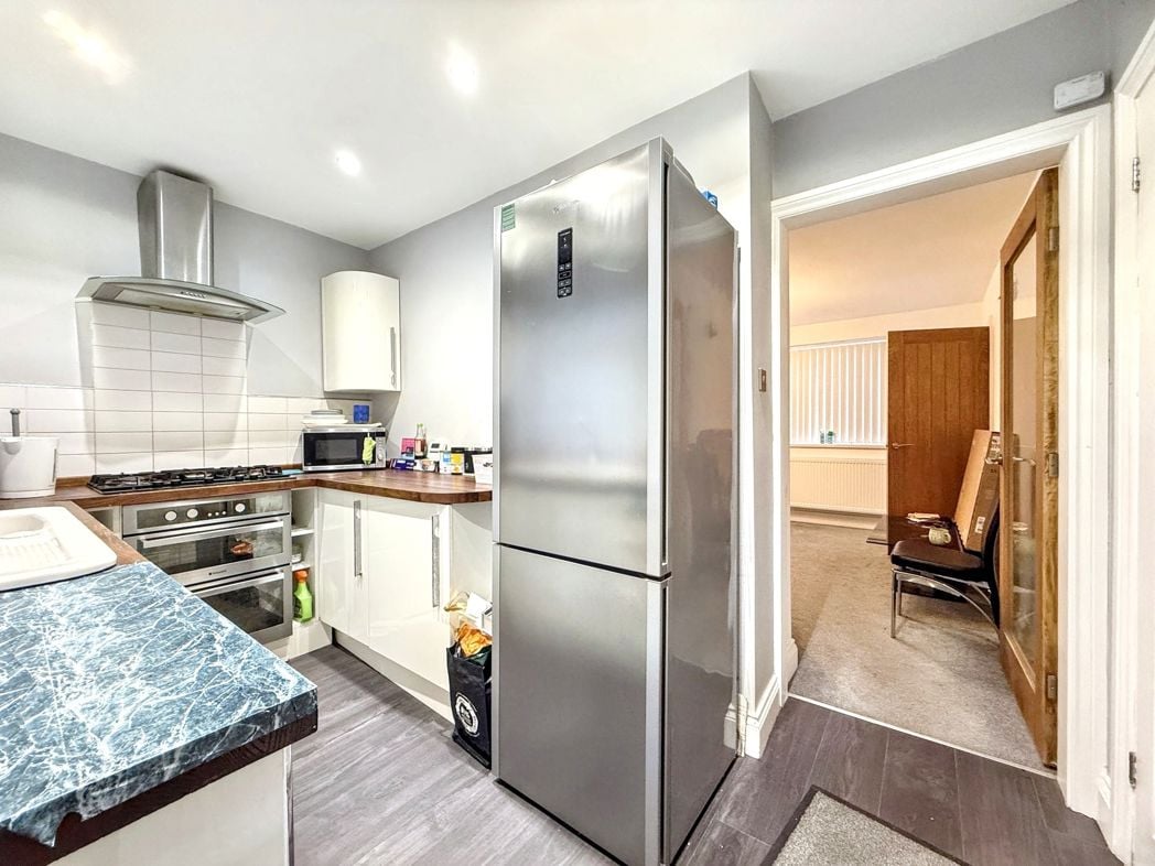 Property image 6 of 21