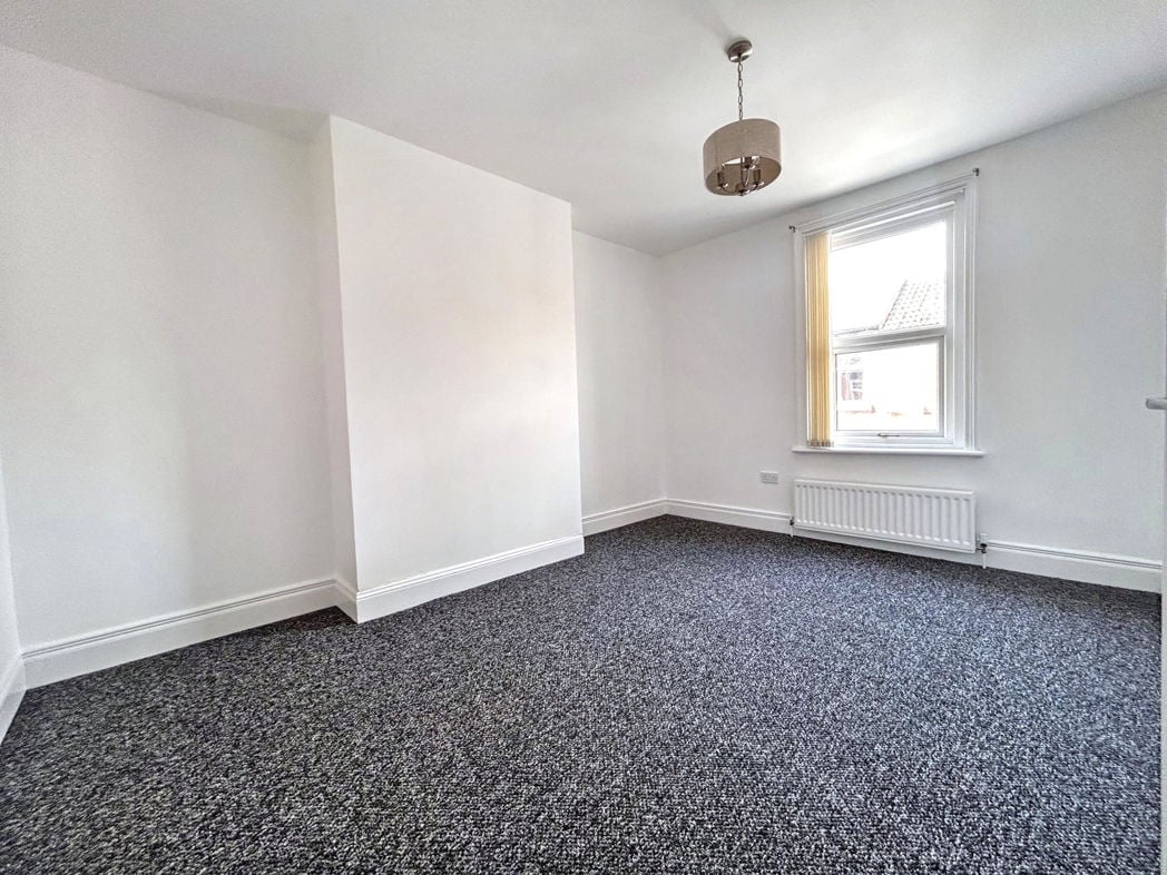 Property image 10 of 14