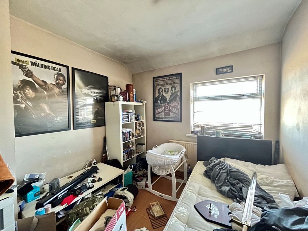 Property image 11 of 15