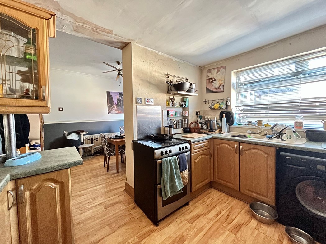 Property image 6 of 15