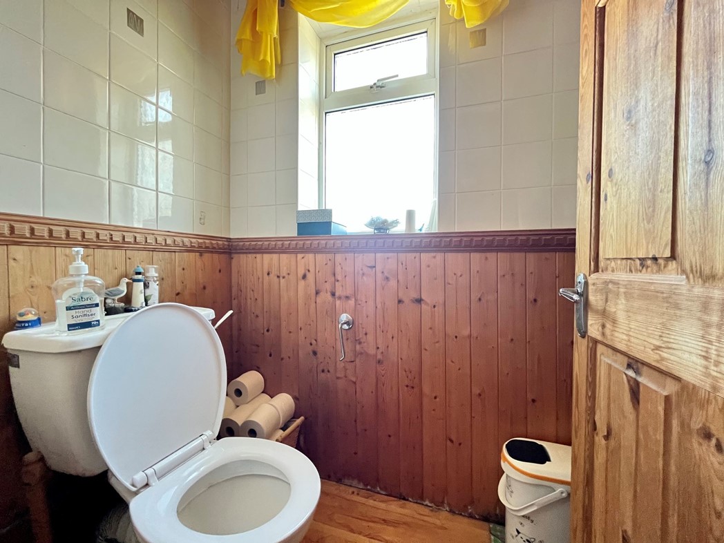 Property image 7 of 15