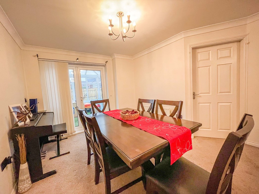 Property image 3 of 15