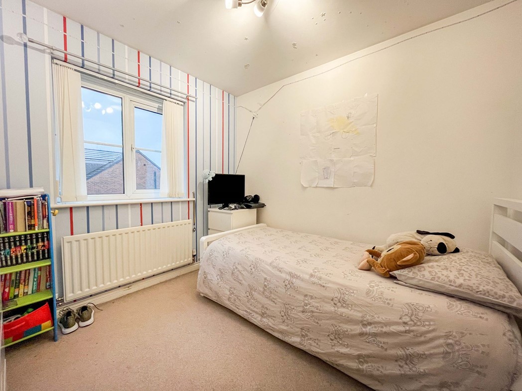 Property image 12 of 15