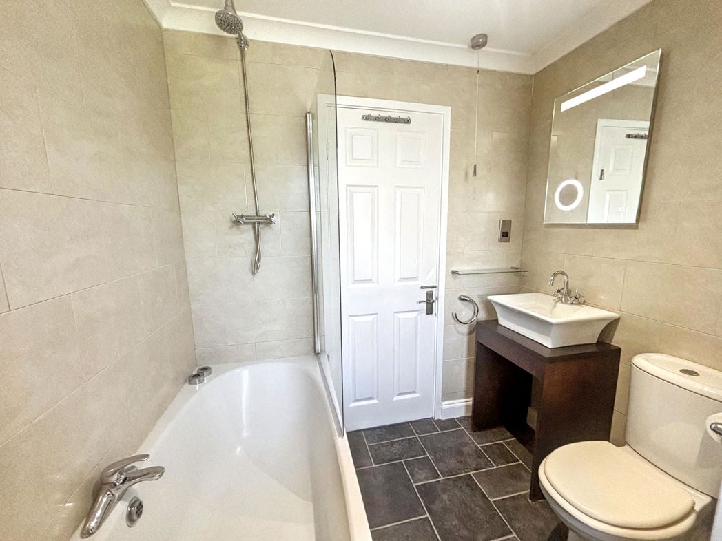 Bathroom/WC