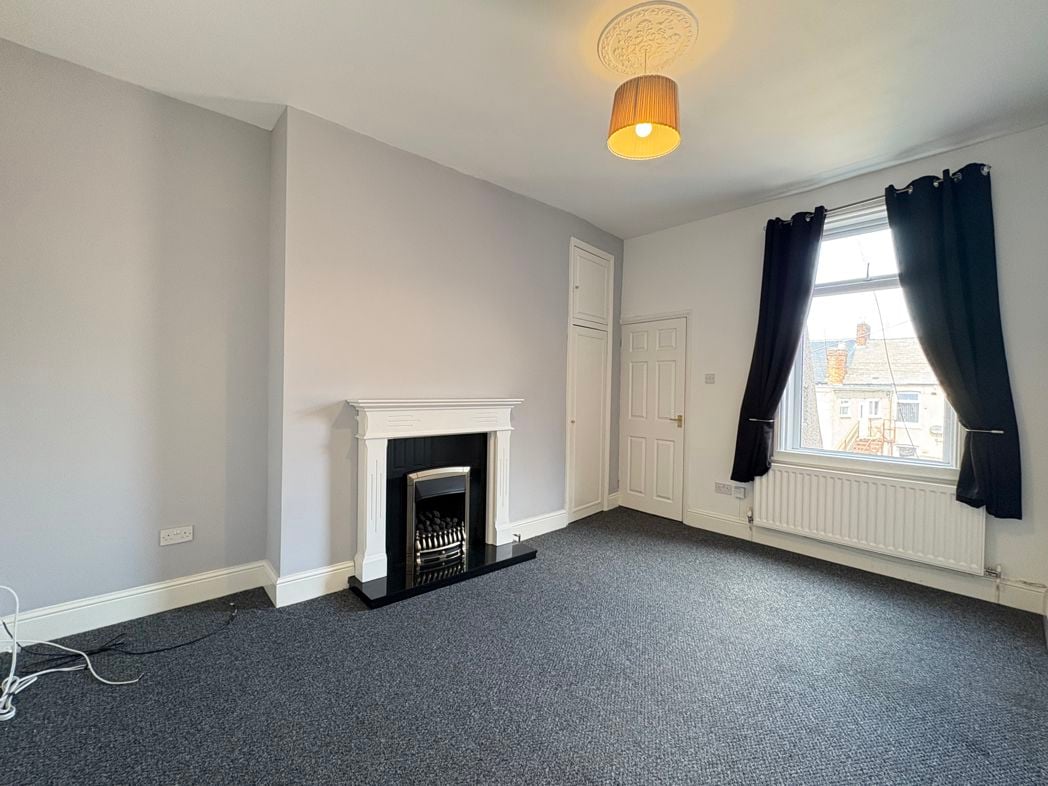 Property image 3 of 9