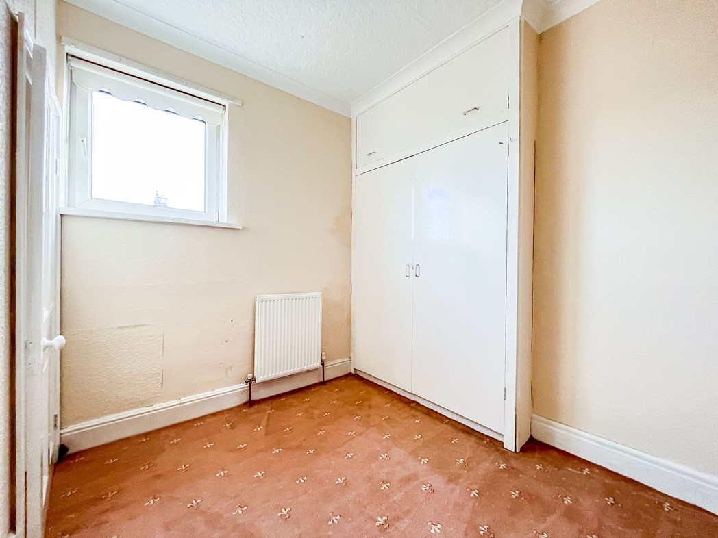 Property image 11 of 13