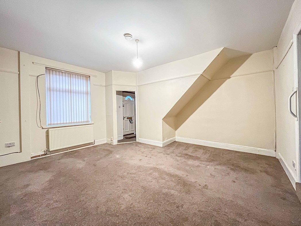 Property image 4 of 13