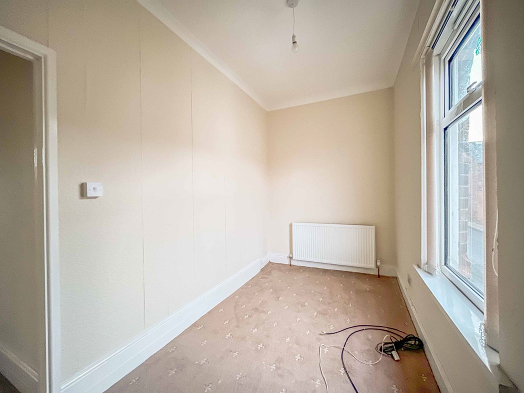 Property image 10 of 13