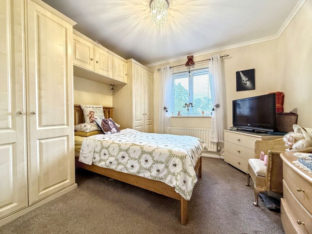 Property image 14 of 20