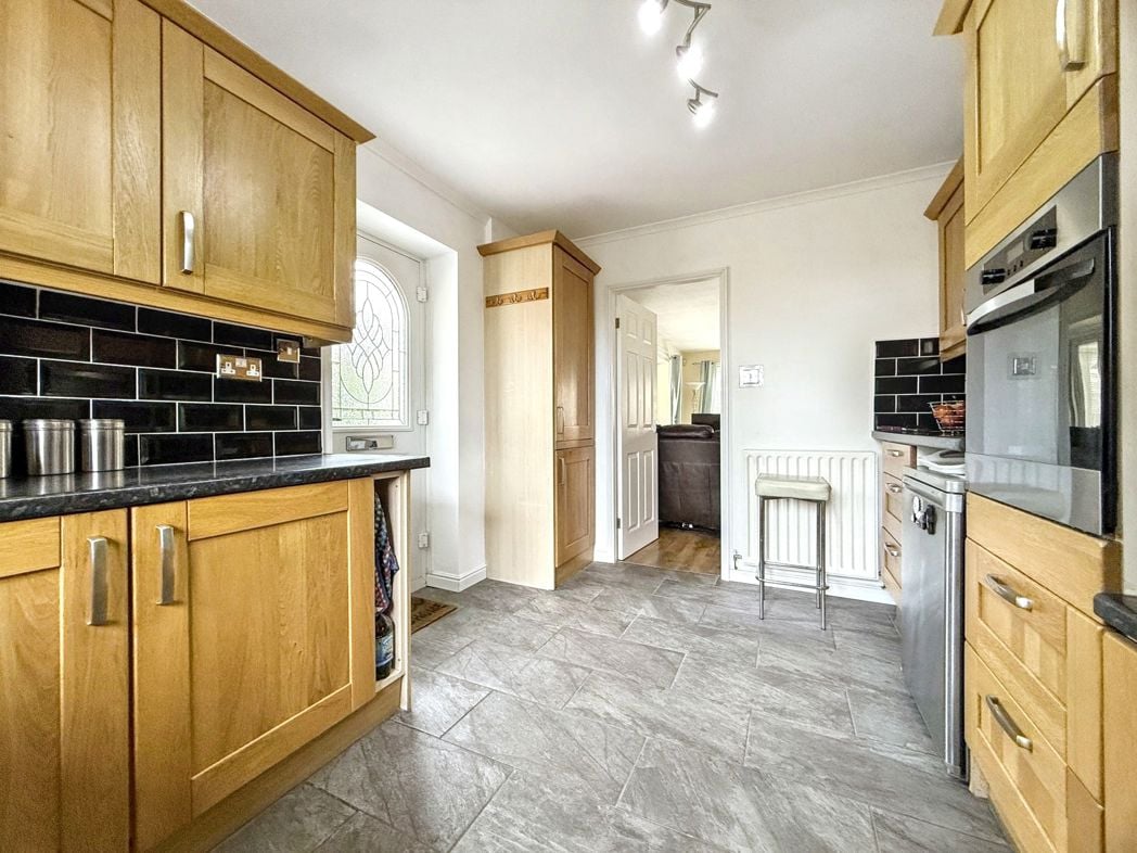 Property image 10 of 20