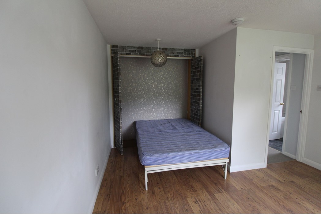 Property image 4 of 5