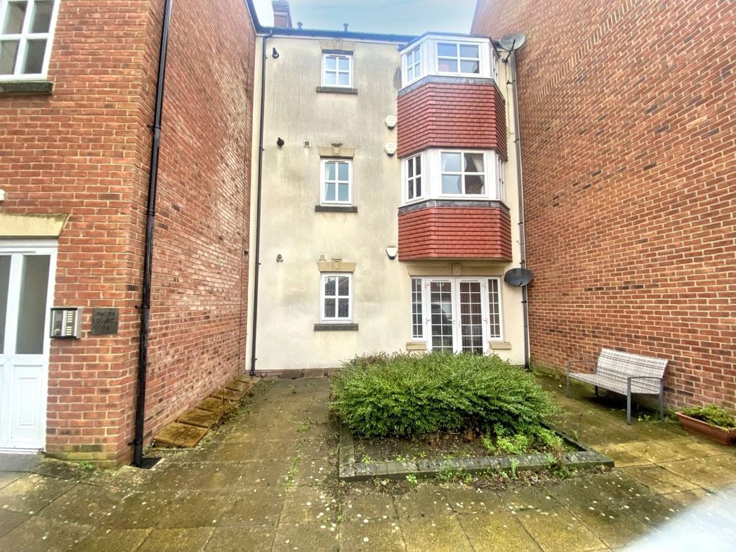 Property image 17 of 19