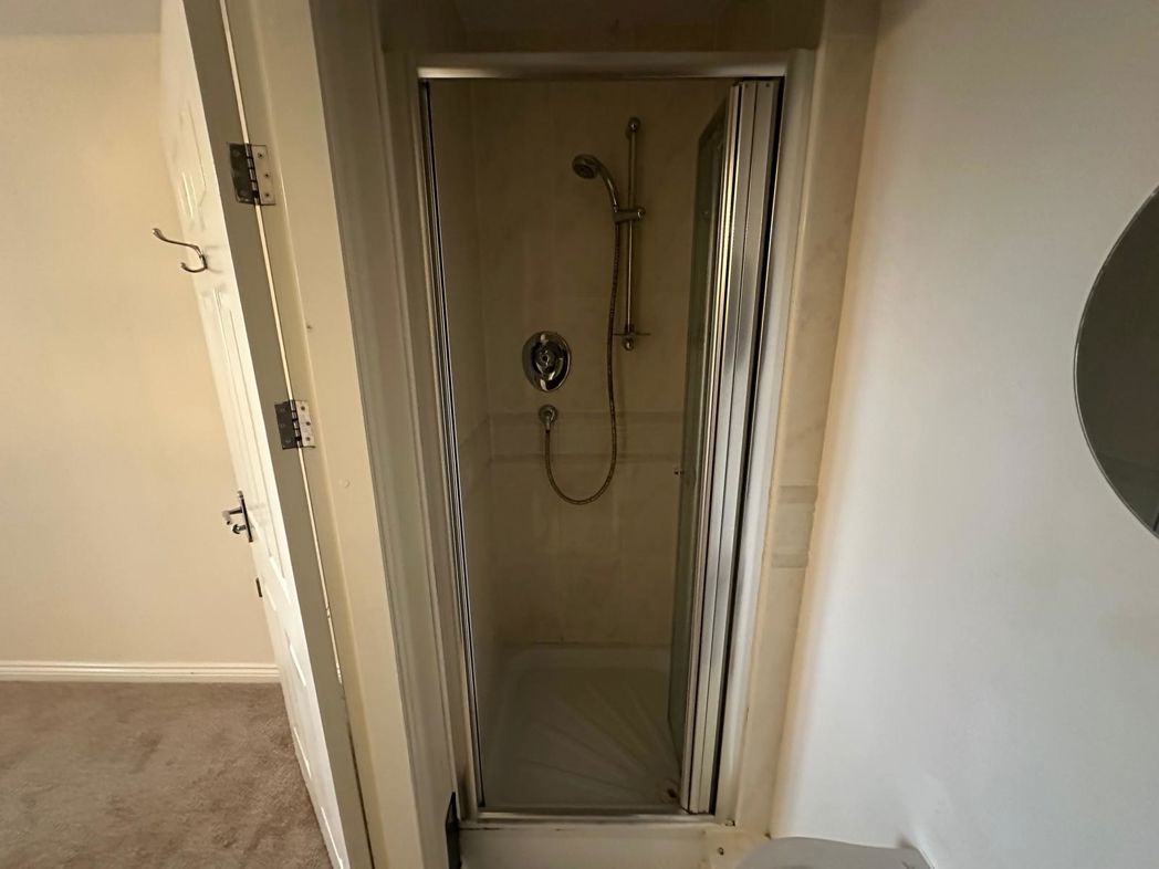 Property image 7 of 19