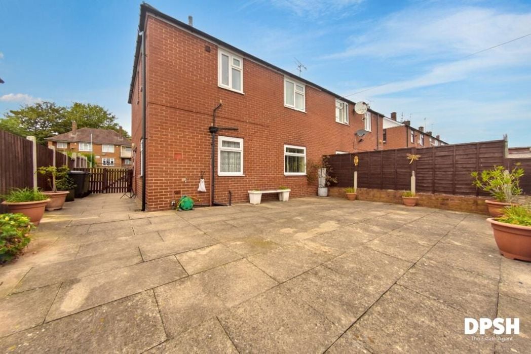 Property image 22 of 24