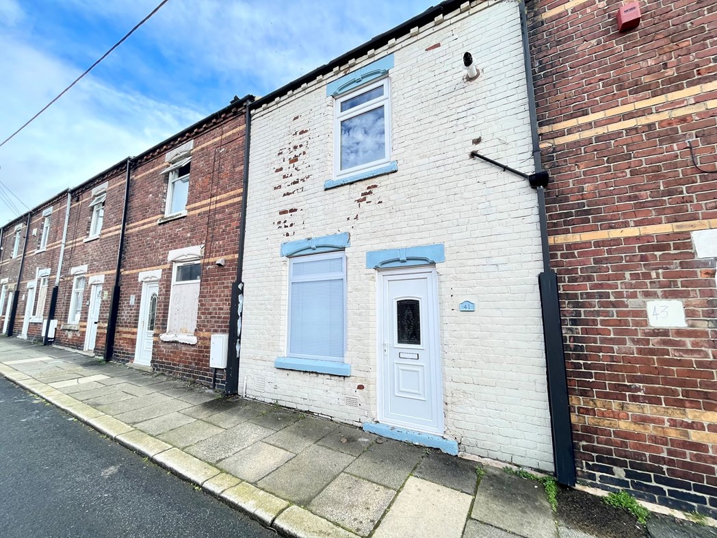 Property image 1 of 9