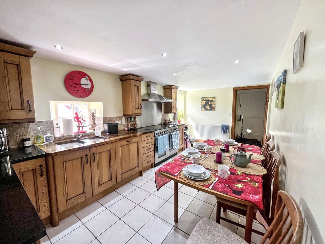 Property image 5 of 22