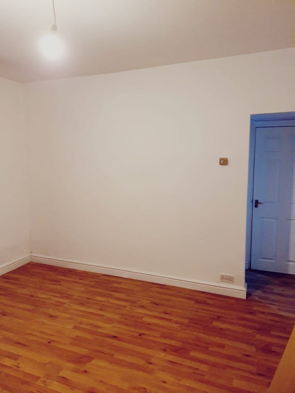 Property image 3 of 9