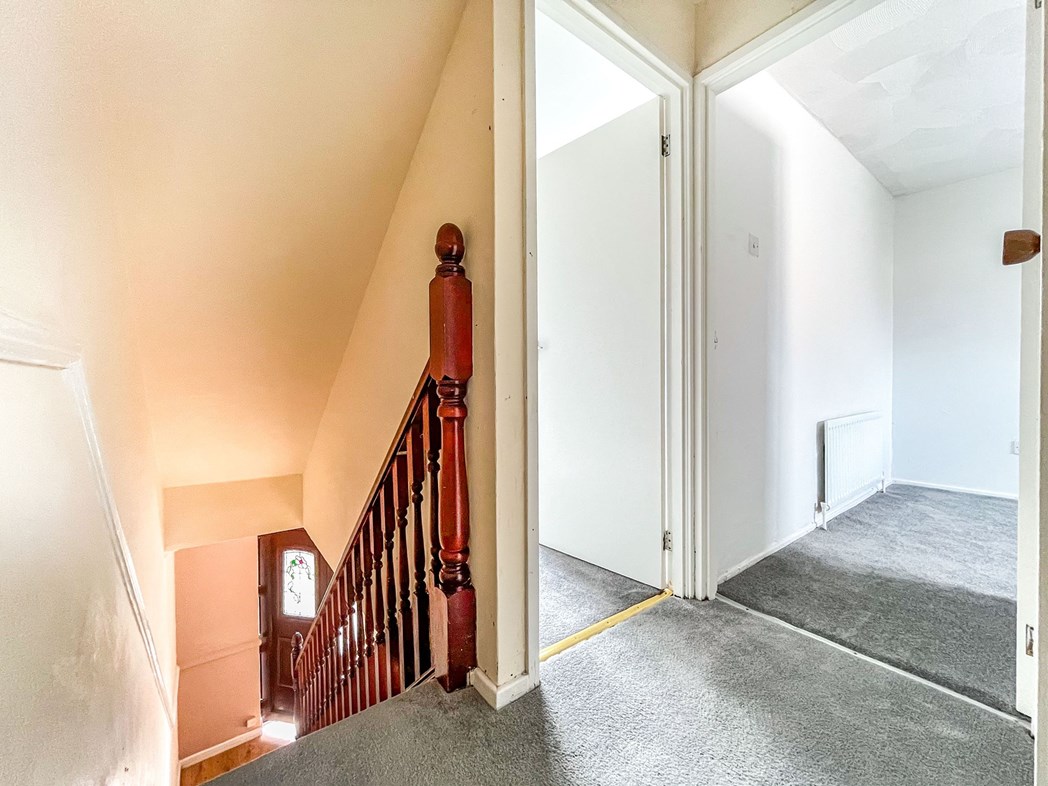 Property image 8 of 17