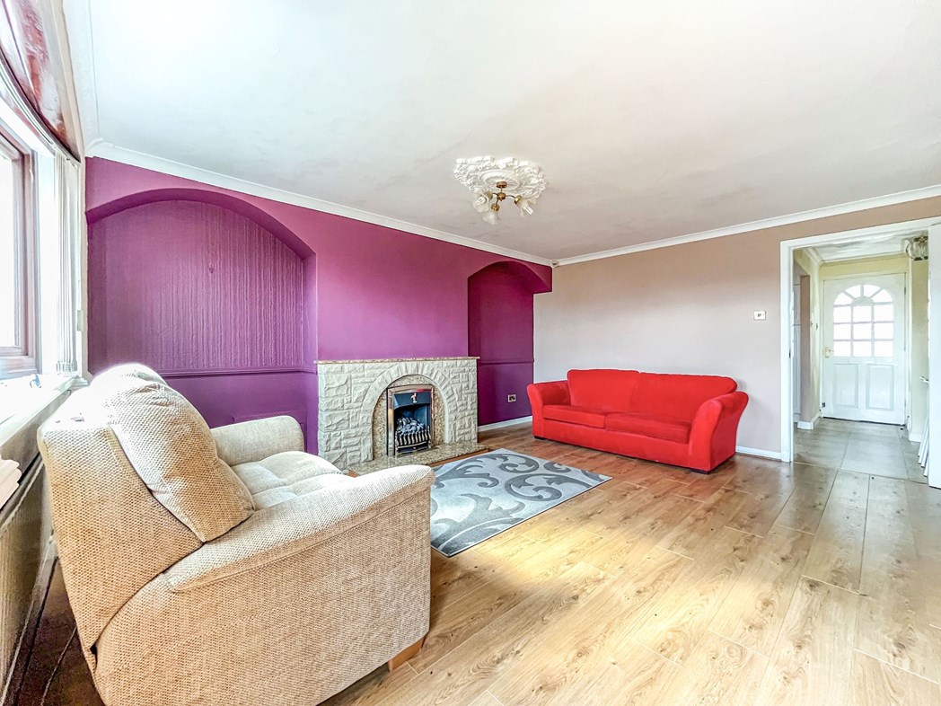 Property image 3 of 17