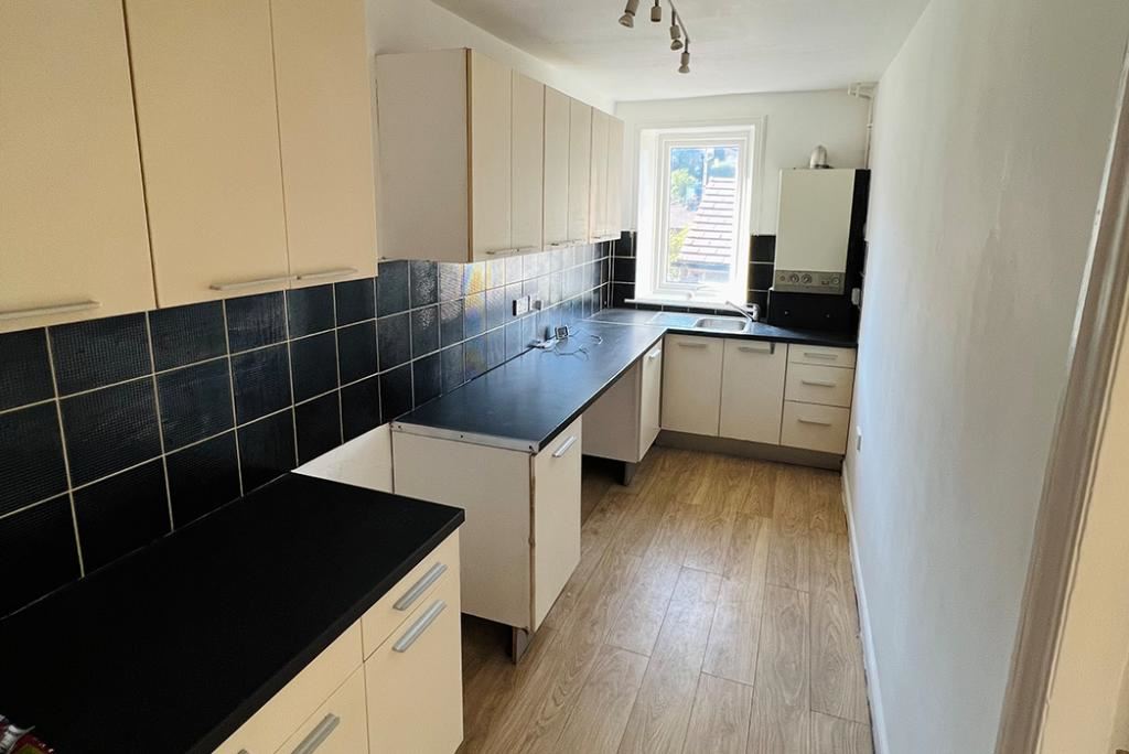 Property image 3 of 27