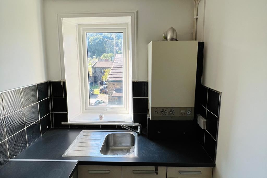 Property image 4 of 27