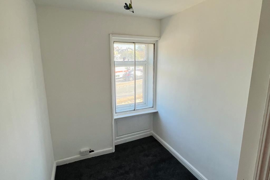 Property image 18 of 27