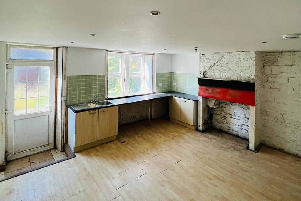 Property image 19 of 27