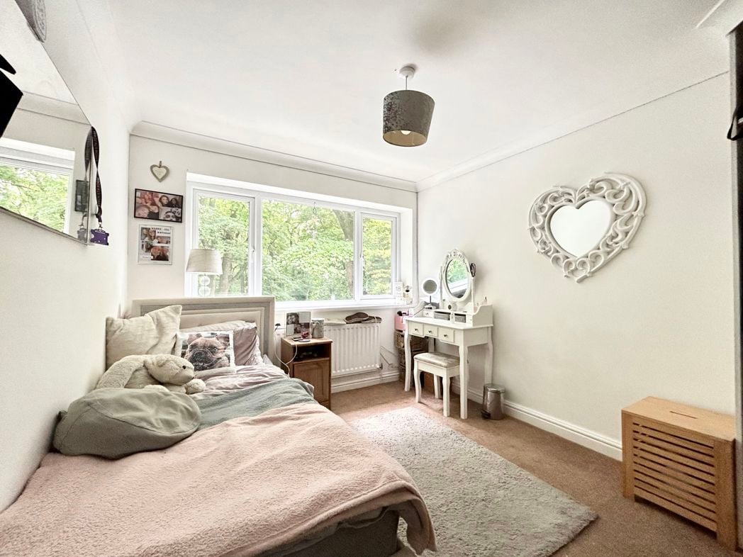 Property image 18 of 27