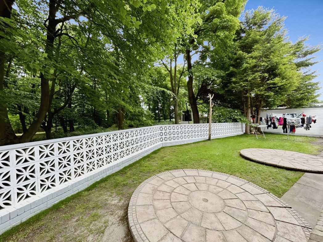 Property image 22 of 27