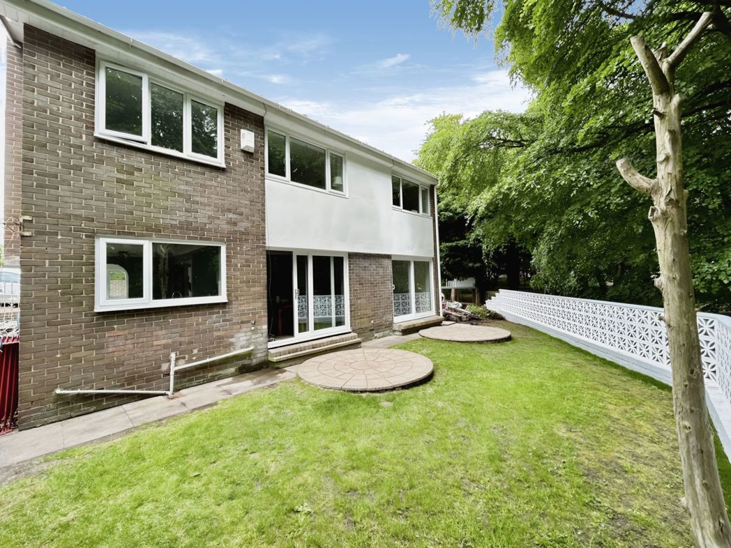 Property image 24 of 27