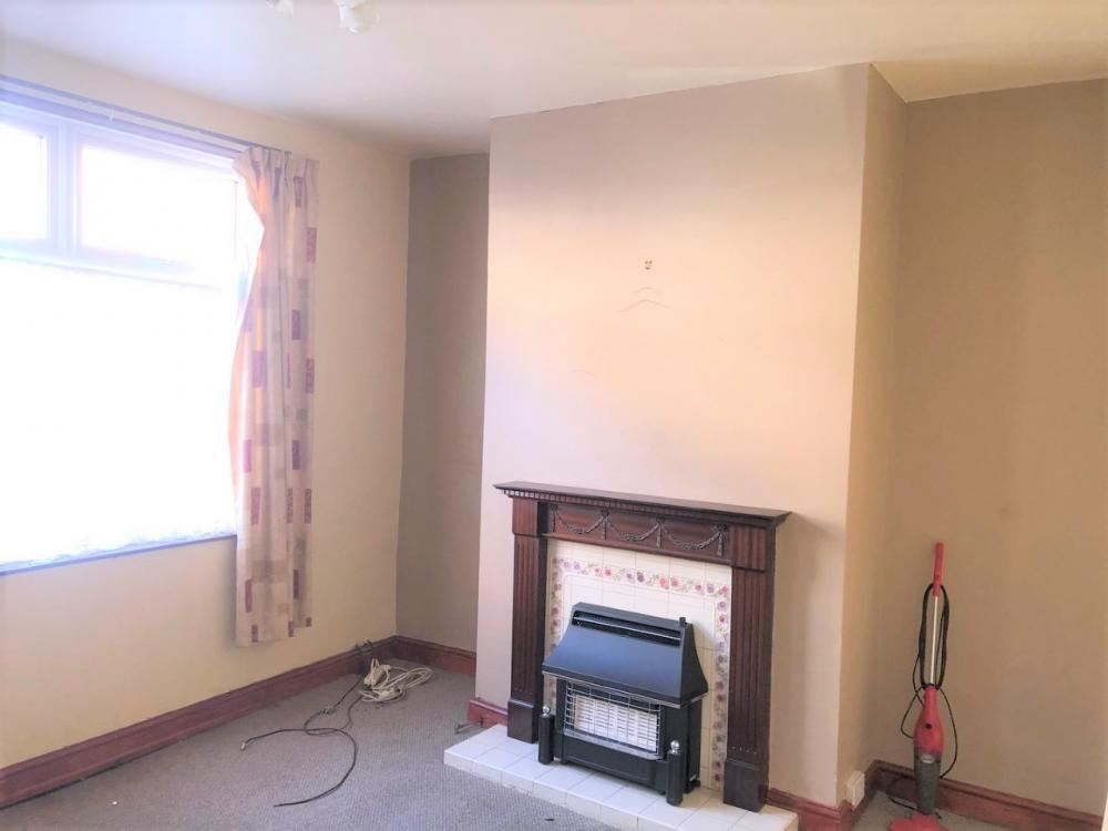 Property image 3 of 8