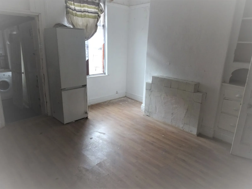 Property image 4 of 10