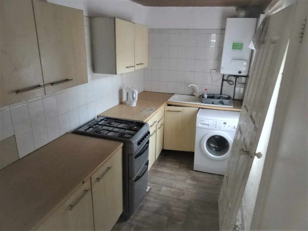 Property image 3 of 10